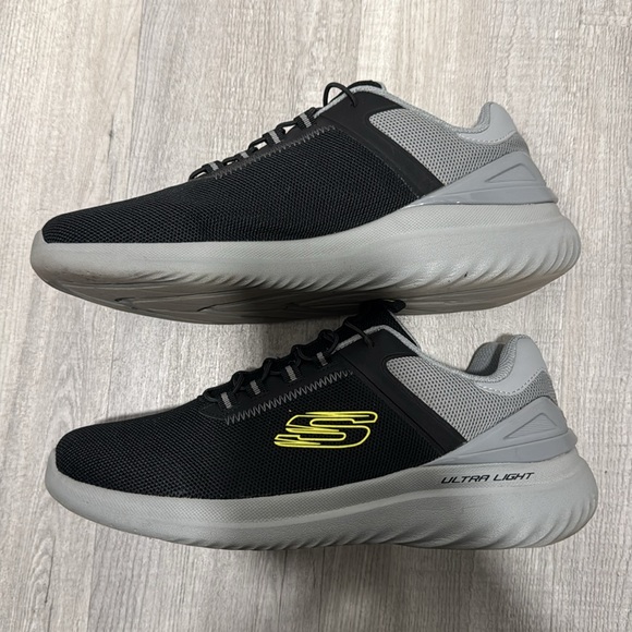 Sketchers Bounder 2.0 Memory Foam Sneaker - Picture 6 of 10